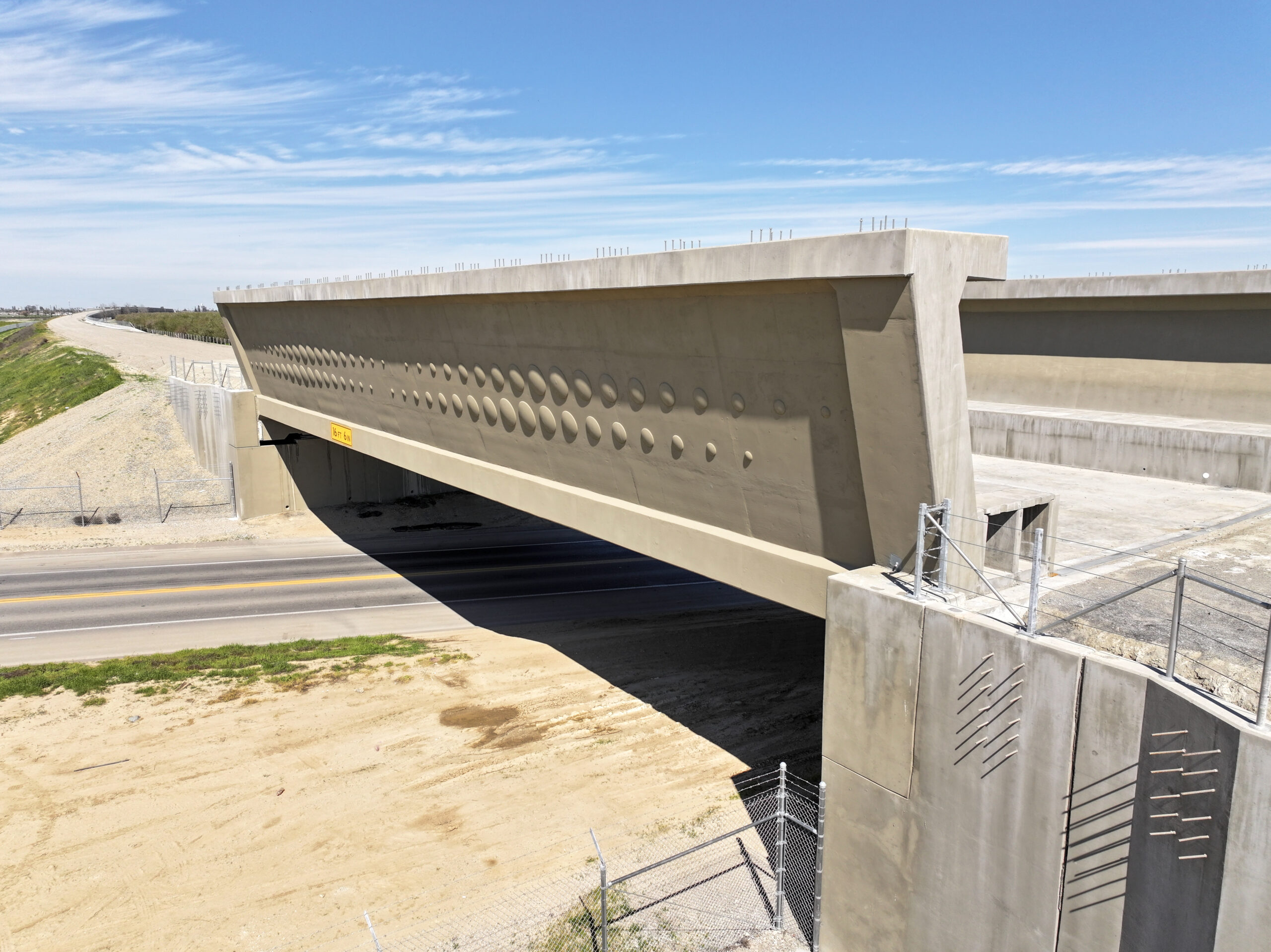Kimberlina Viaduct (drone view)