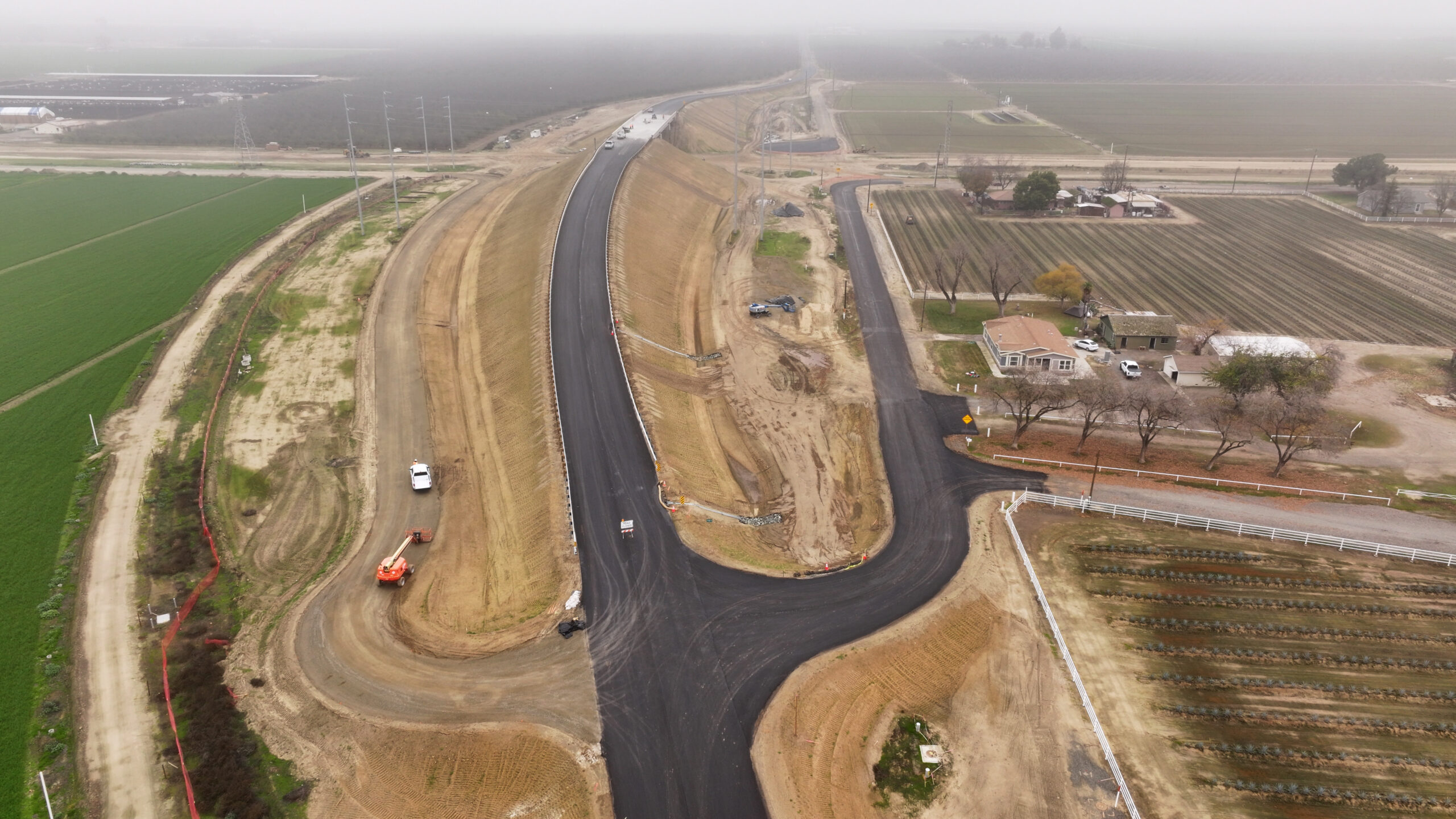 Fargo Avenue Grade Separation (drone view)