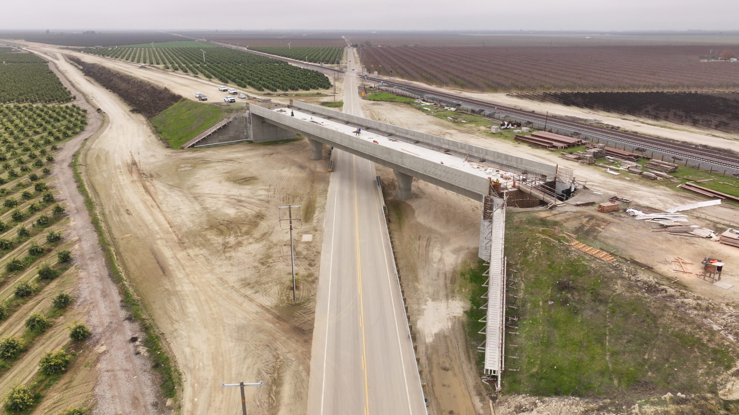 Peach Avenue Viaduct (drone view)