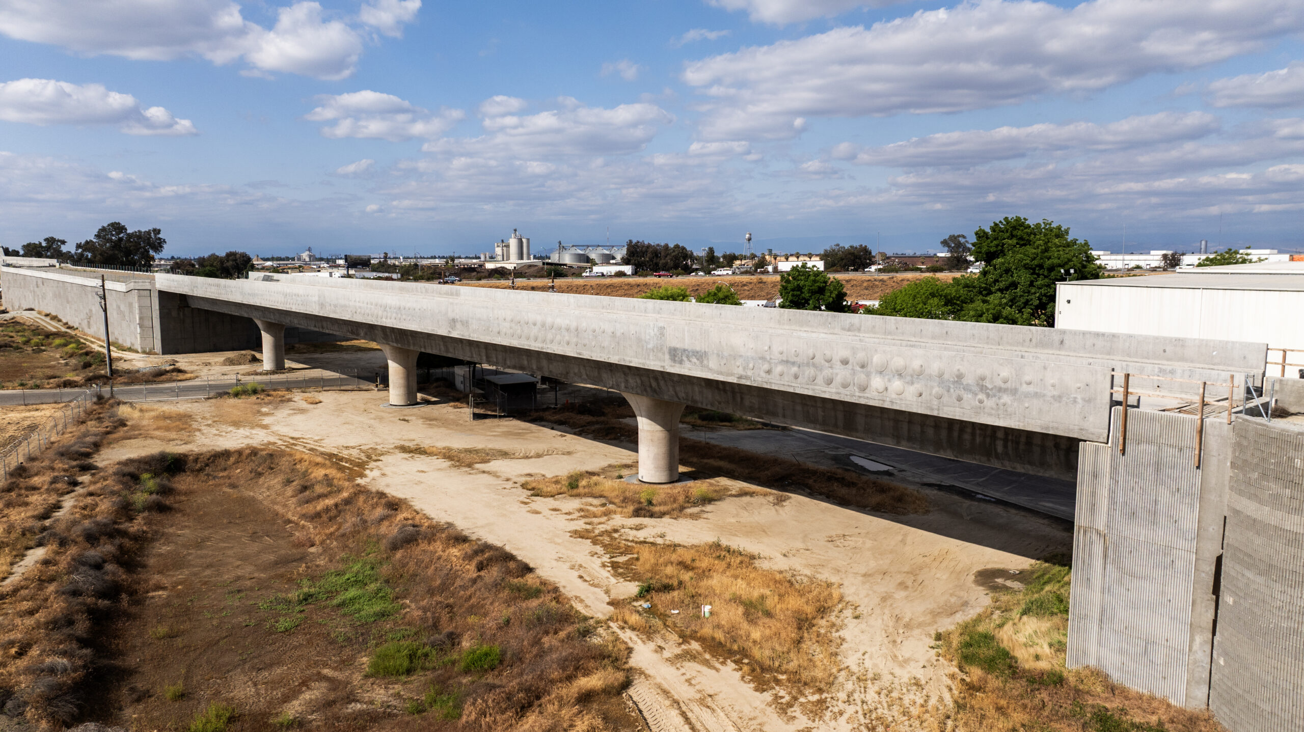 Muscat Avenue Viaduct (drone view)